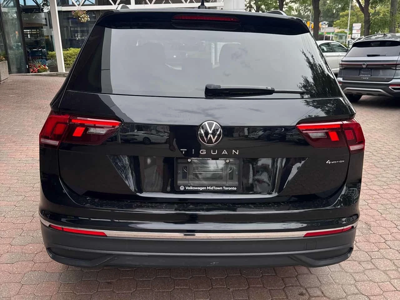 VW Tiguan * Comfortline * CARFAX * БЕЗ ПЪРВОНАЧАЛНА ВНОСКА, снимка 4 - Автомобили и джипове - 55797686