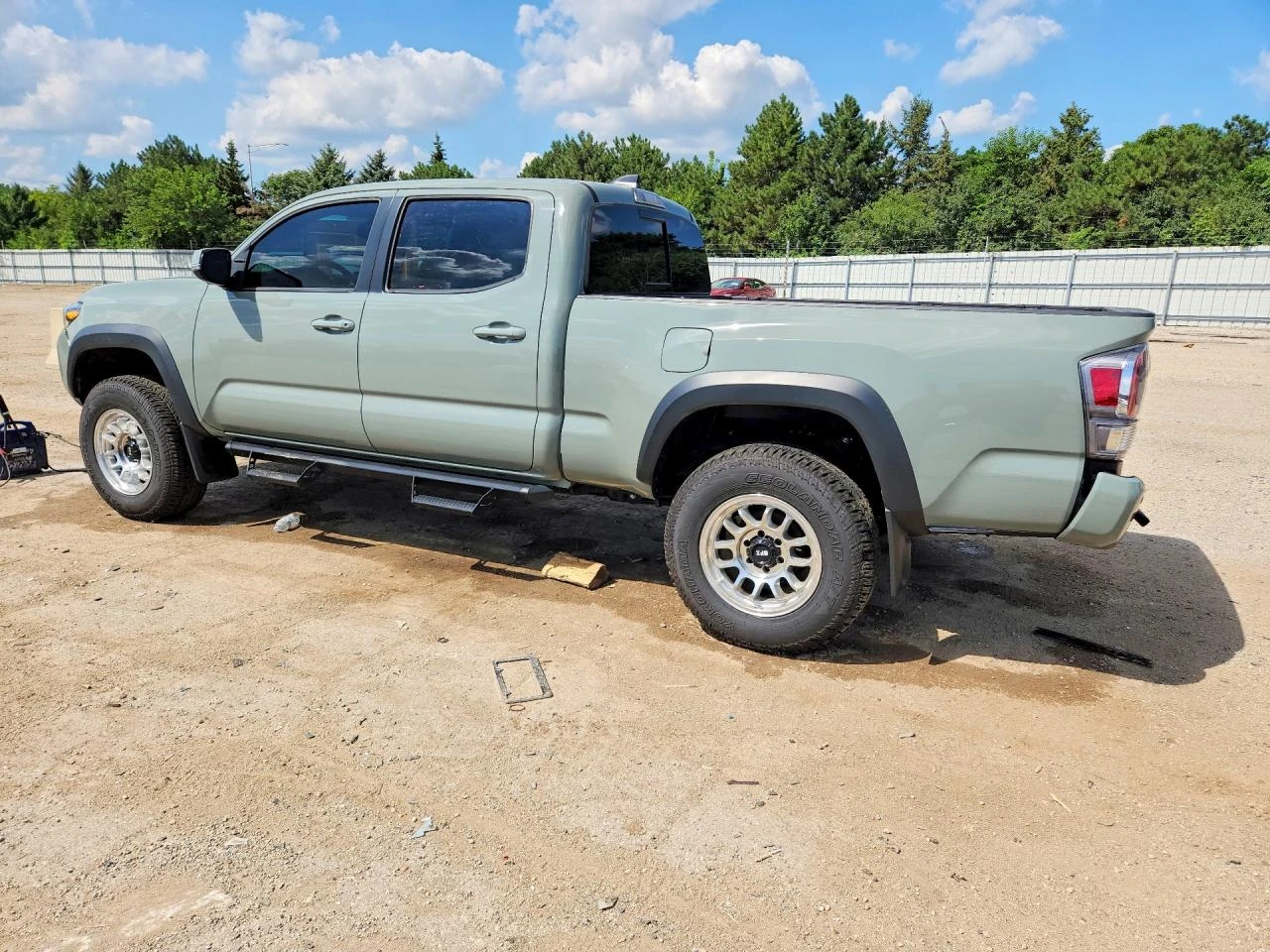 Toyota Tacoma 3.5l Trd Off-Road, снимка 2 - Автомобили и джипове - 55878542