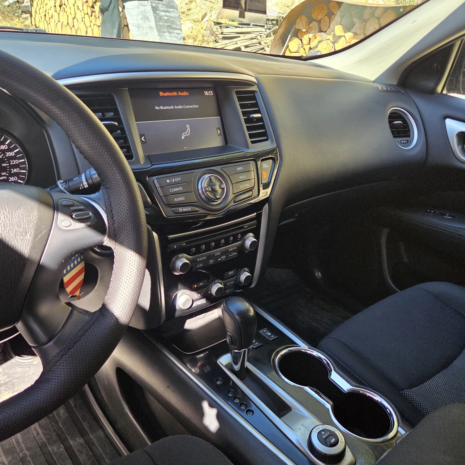 Nissan Pathfinder, снимка 11 - Автомобили и джипове - 55978244