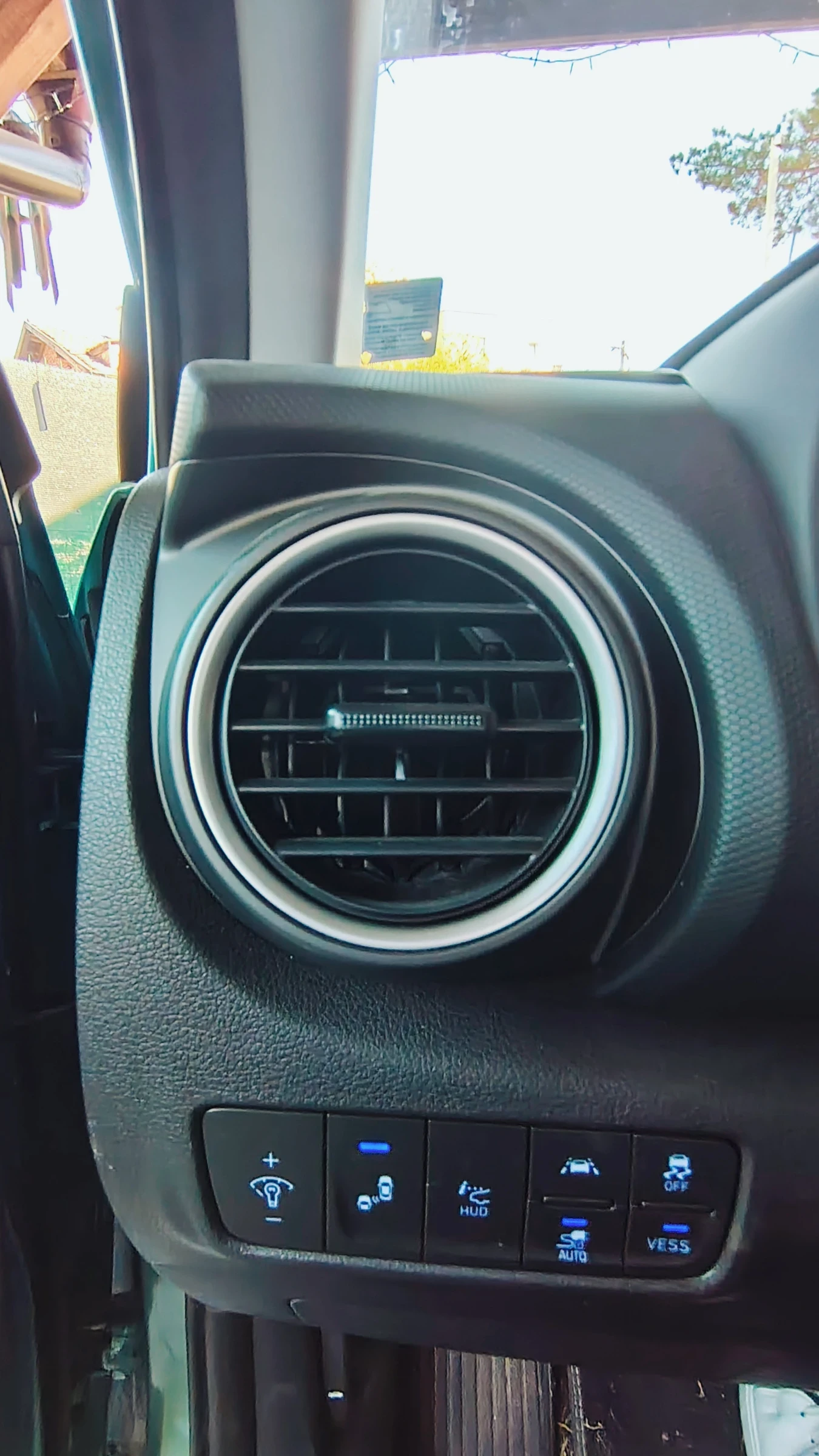 Hyundai Kona, снимка 15 - Автомобили и джипове - 56057505