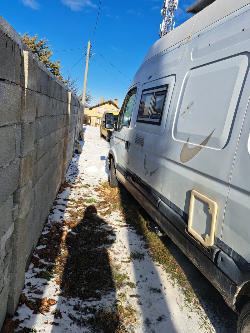 Renault Master 2.8 D, снимка 7 - Бусове и автобуси - 48561543