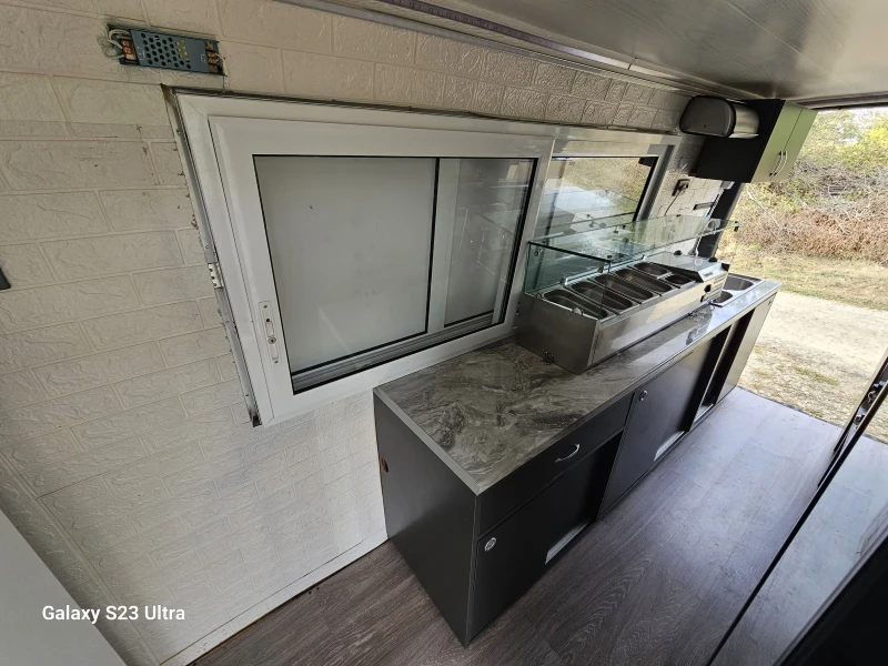 Mercedes-Benz Sprinter 313 МОБИЛНА СКАРА, снимка 10 - Бусове и автобуси - 51948005