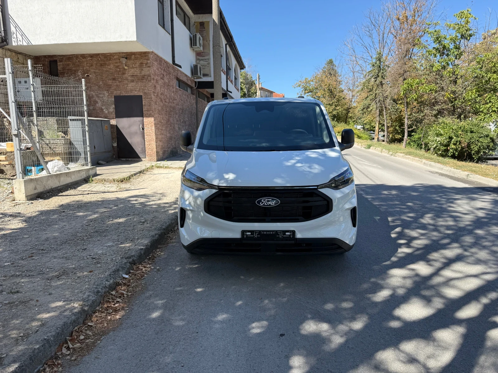 Ford Transit Custom 2.0, снимка 2 - Бусове и автобуси - 55972225