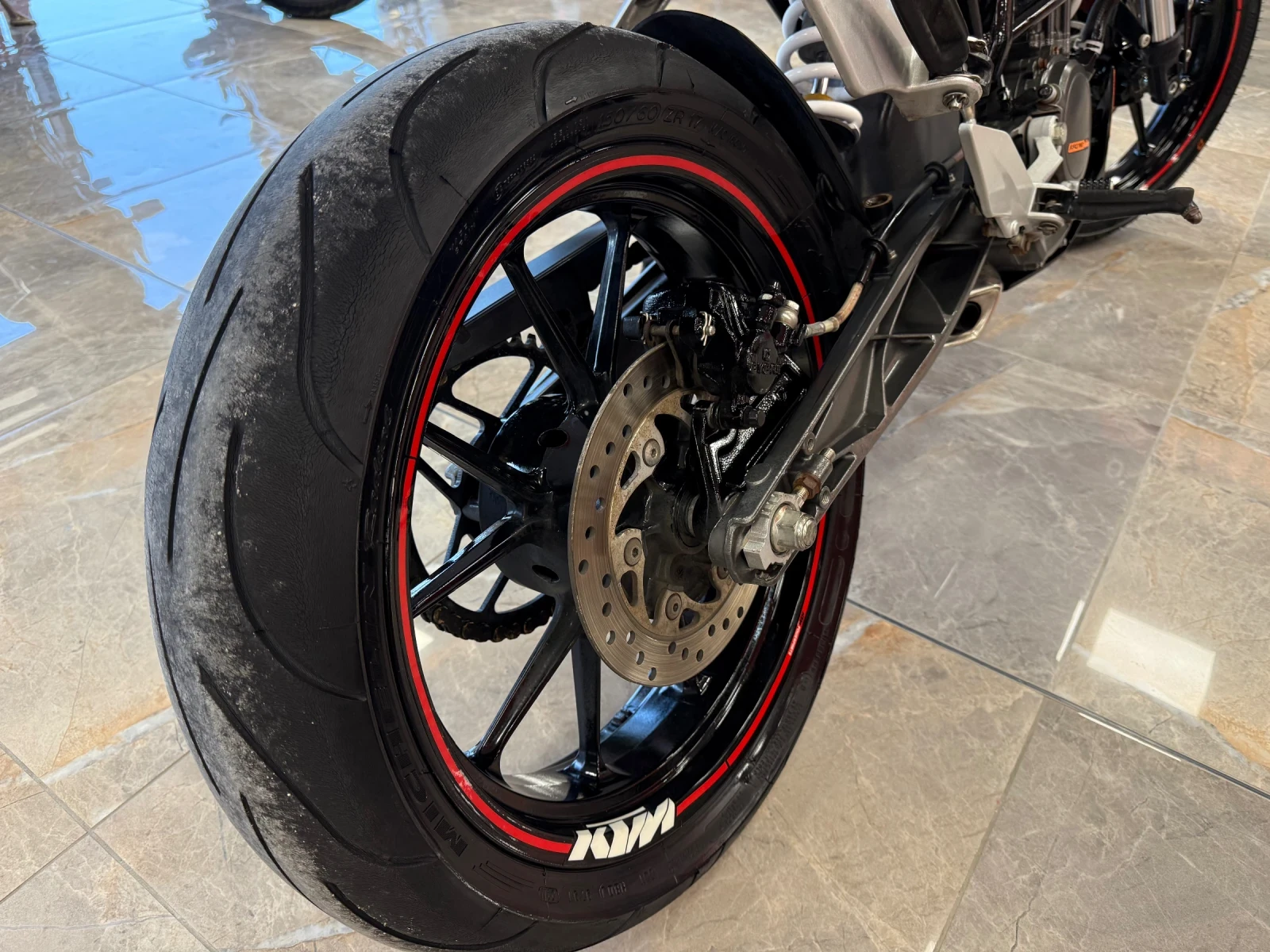 Ktm Duke 125I - изображение 5