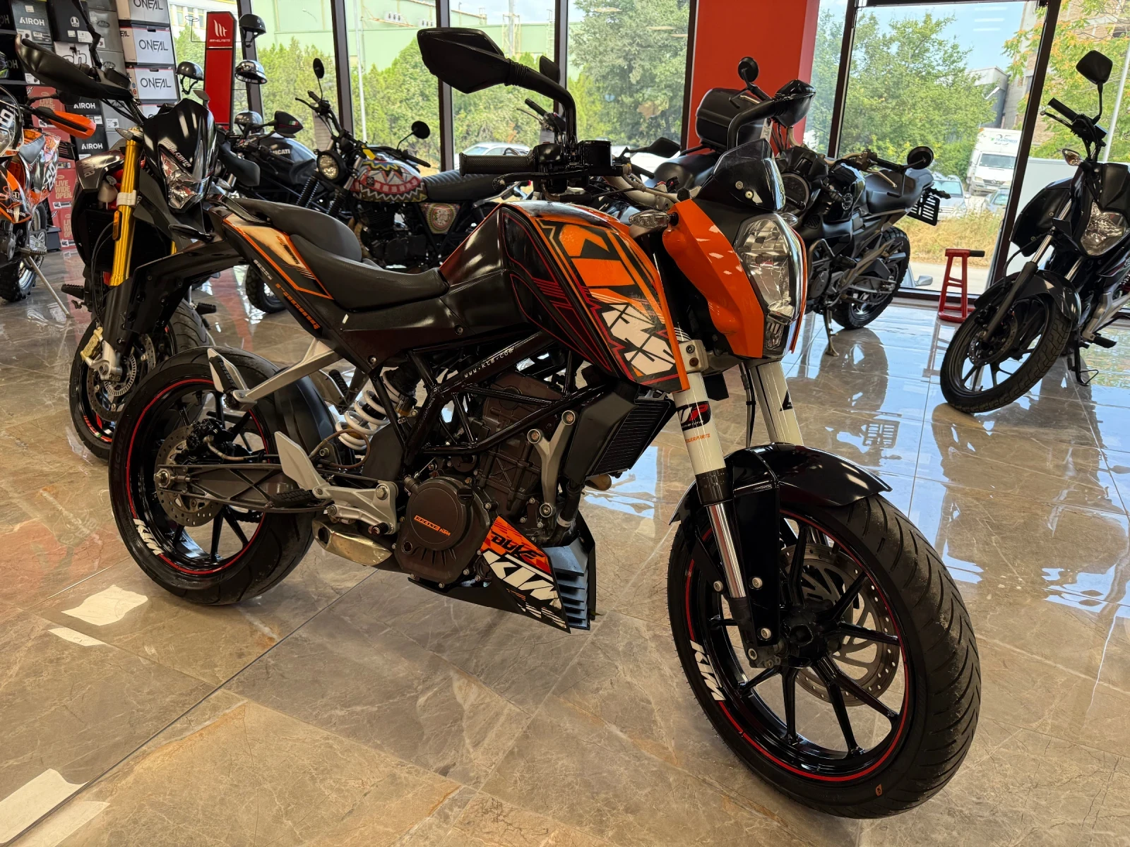 Ktm Duke 125I - изображение 2