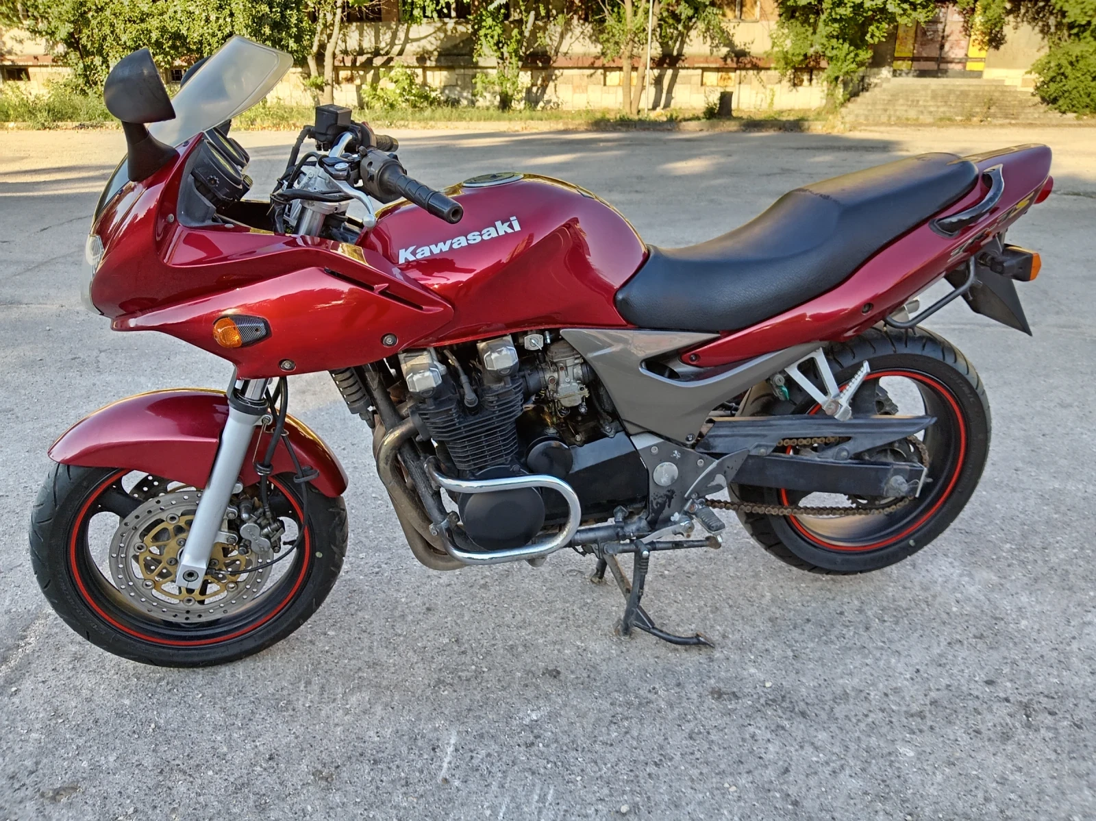 Kawasaki Zr 7S