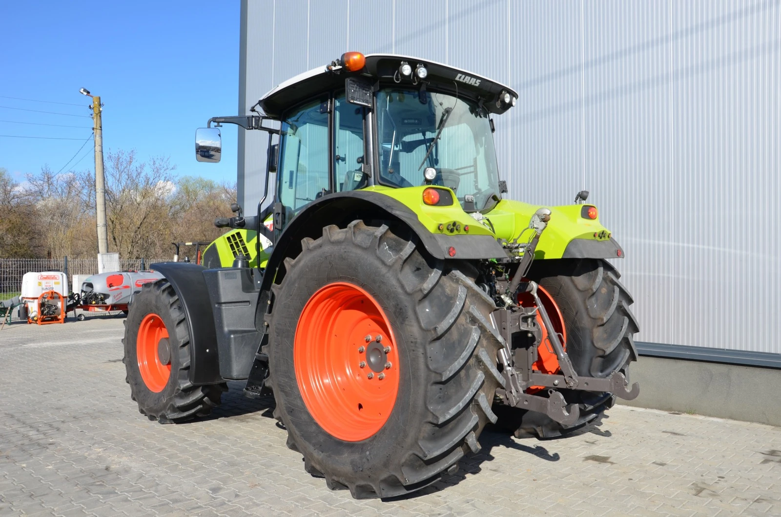 Трактор Claas ARION 650 - изображение 4