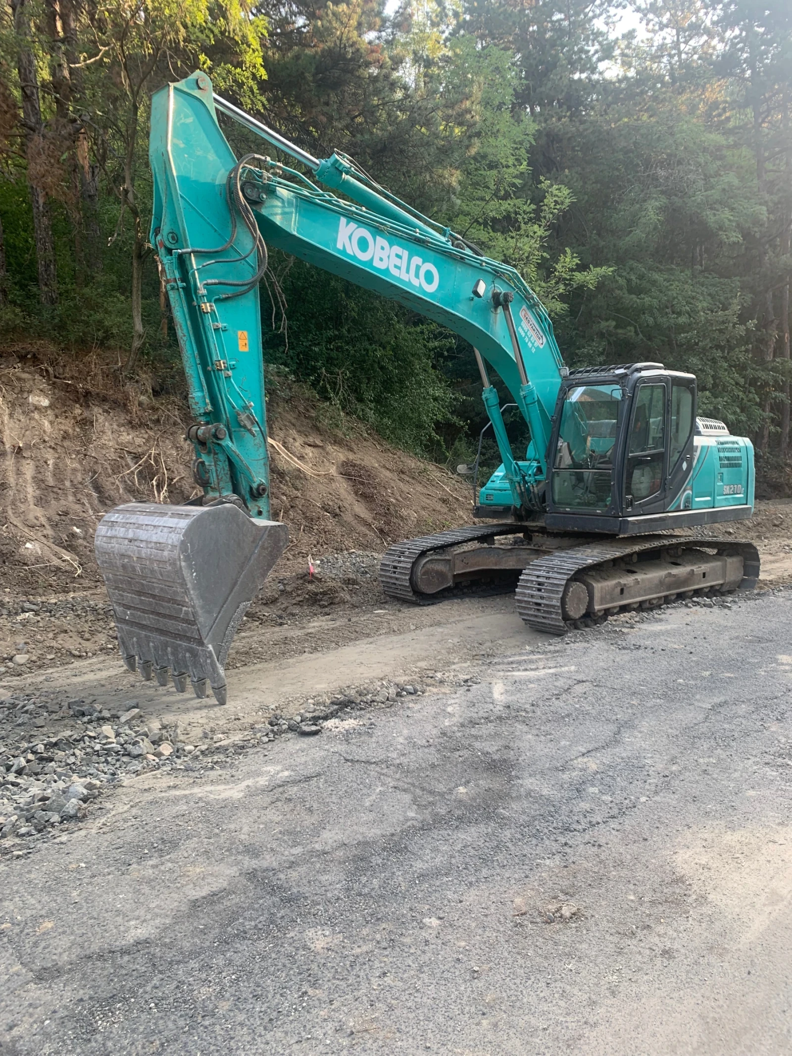 Багер Kobelco SK210-10, снимка 1