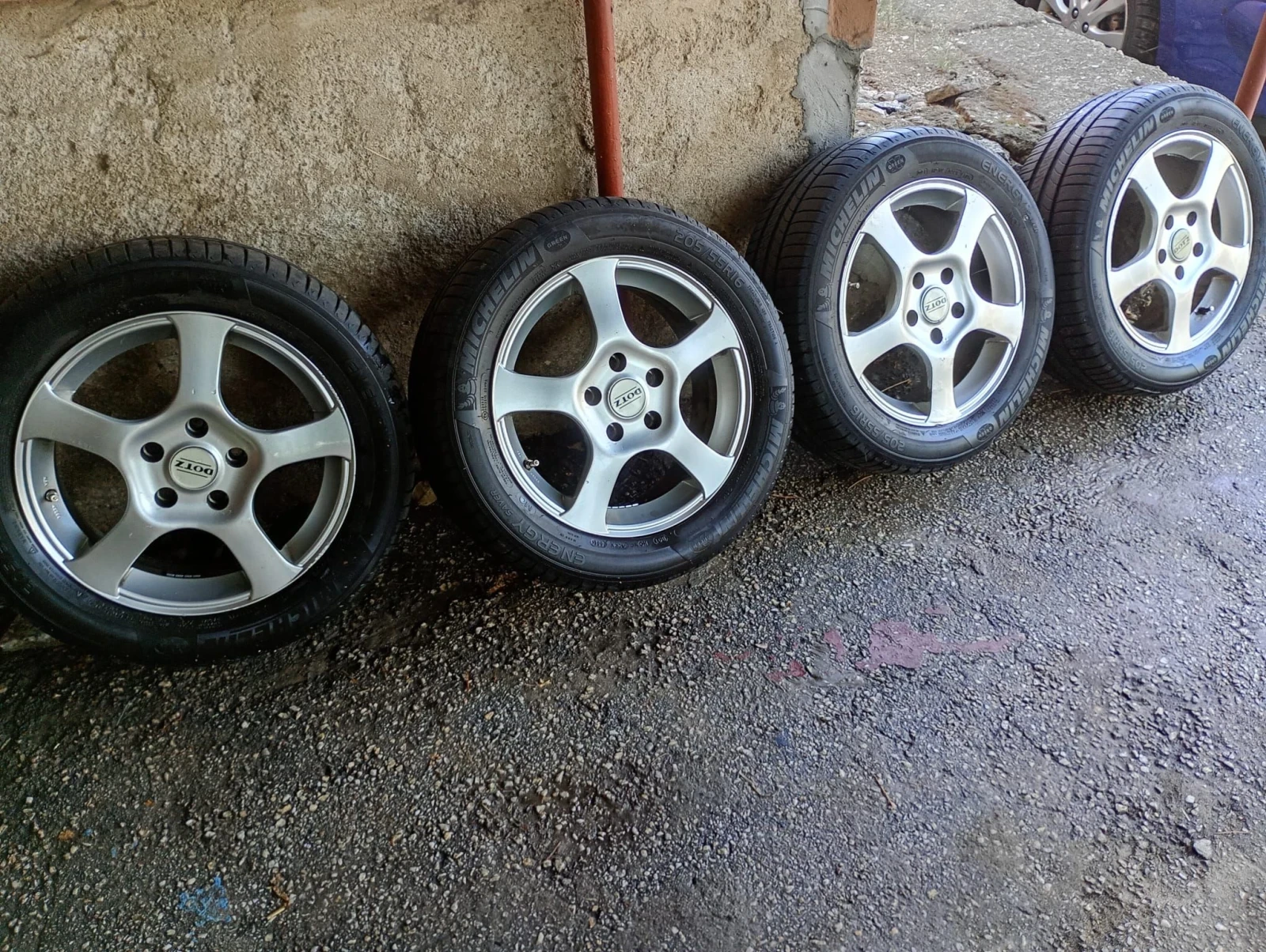 Джанти за Toyota Auris, снимка 6 - Гуми и джанти - 56038958