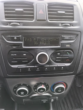 Lada Kalina 1.6 Бензин 98 кс, Евро 6, Климатик, Комби , снимка 10