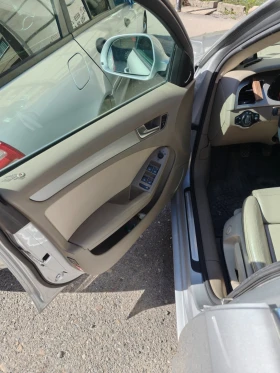 Audi A4 - 6300 € / 12321.73 лв. - 15400179 8