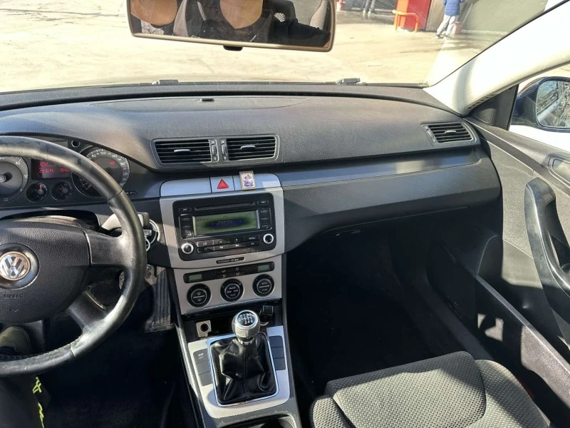 VW Passat 2.0 TDI , 140 кс, лимузина, снимка 8 - Автомобили и джипове - 47610037