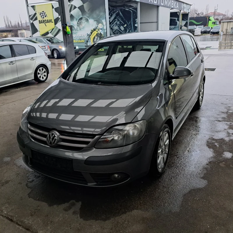 VW Golf Plus 19 TDI-DSG, снимка 2 - Автомобили и джипове - 48198685