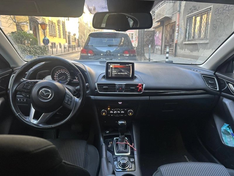 Mazda 3 SKYACTIV AUTOMAT/NAVI/KEYLESS/, снимка 2 - Автомобили и джипове - 49103591