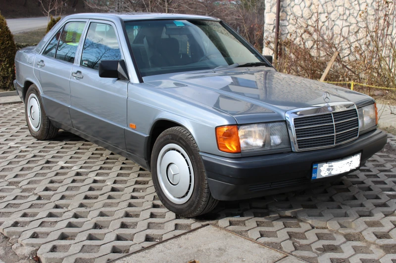 Mercedes-Benz 190 190E, снимка 5 - Автомобили и джипове - 50980134