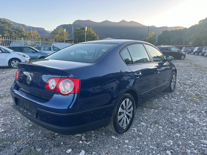 VW Passat 1.6I 102kc СТАРИЯ МОТОР, снимка 3 - Автомобили и джипове - 51799797