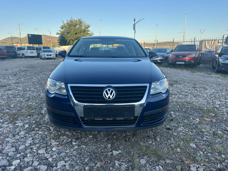 VW Passat 1.6I 102kc СТАРИЯ МОТОР, снимка 8 - Автомобили и джипове - 51799797