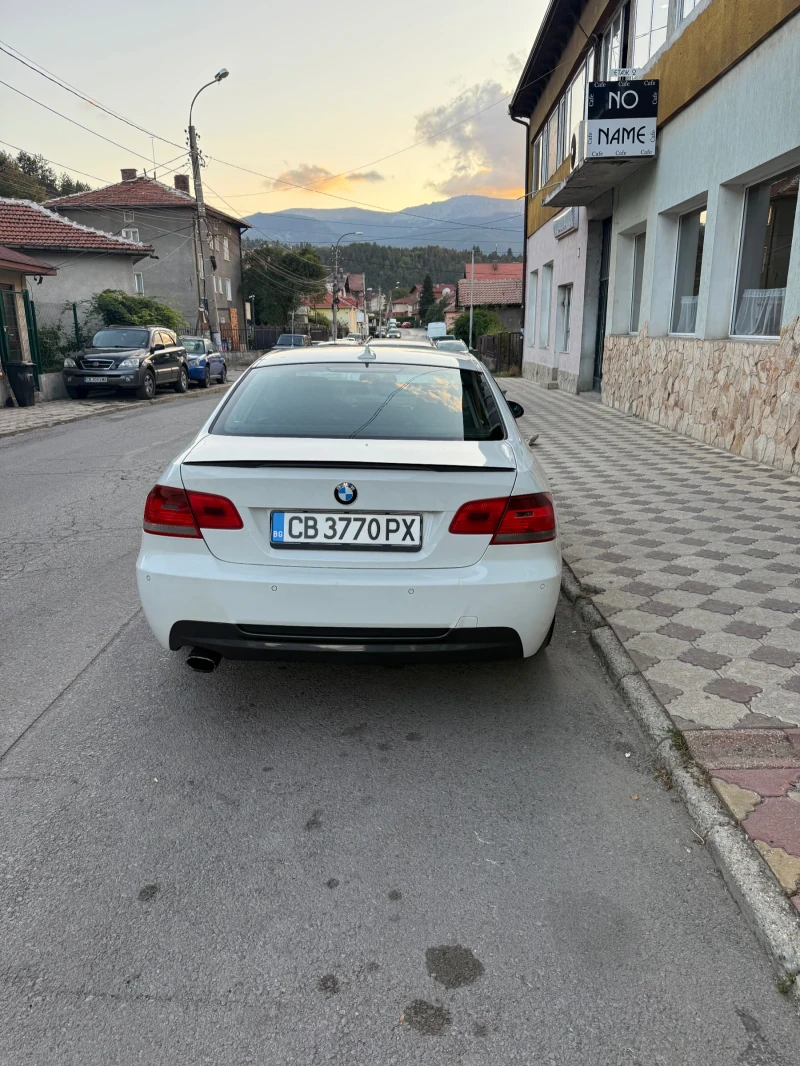 BMW 320, снимка 5 - Автомобили и джипове - 52029043