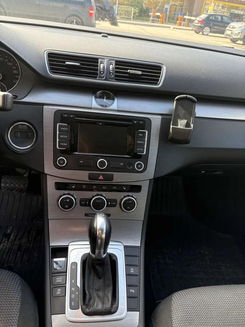 VW Passat B7, снимка 3 - Автомобили и джипове - 53447868