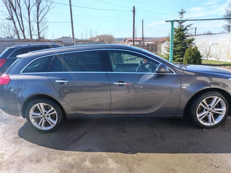Opel Insignia Дизел , снимка 4 - Автомобили и джипове - 53597473