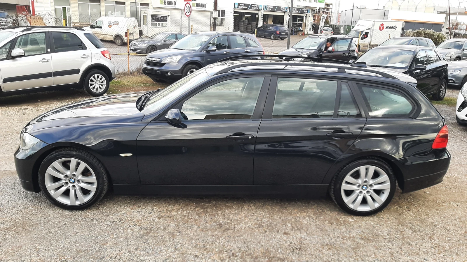 BMW 320 2.0d - изображение 8