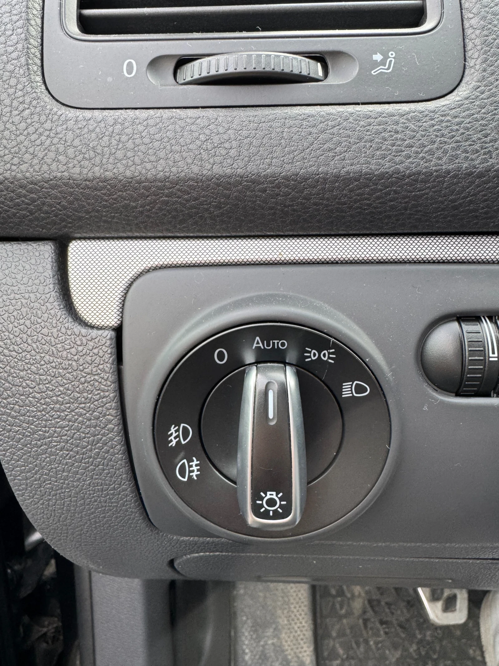 VW Golf 2.0 TDI - изображение 7