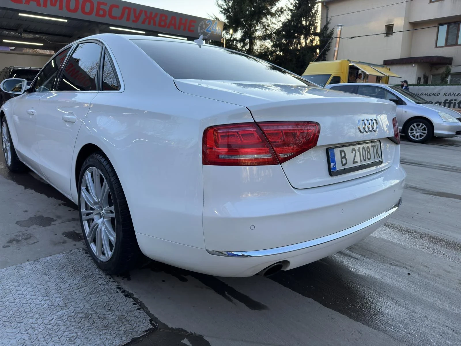 Audi A8 A8 D4 4.2 TDI - изображение 4