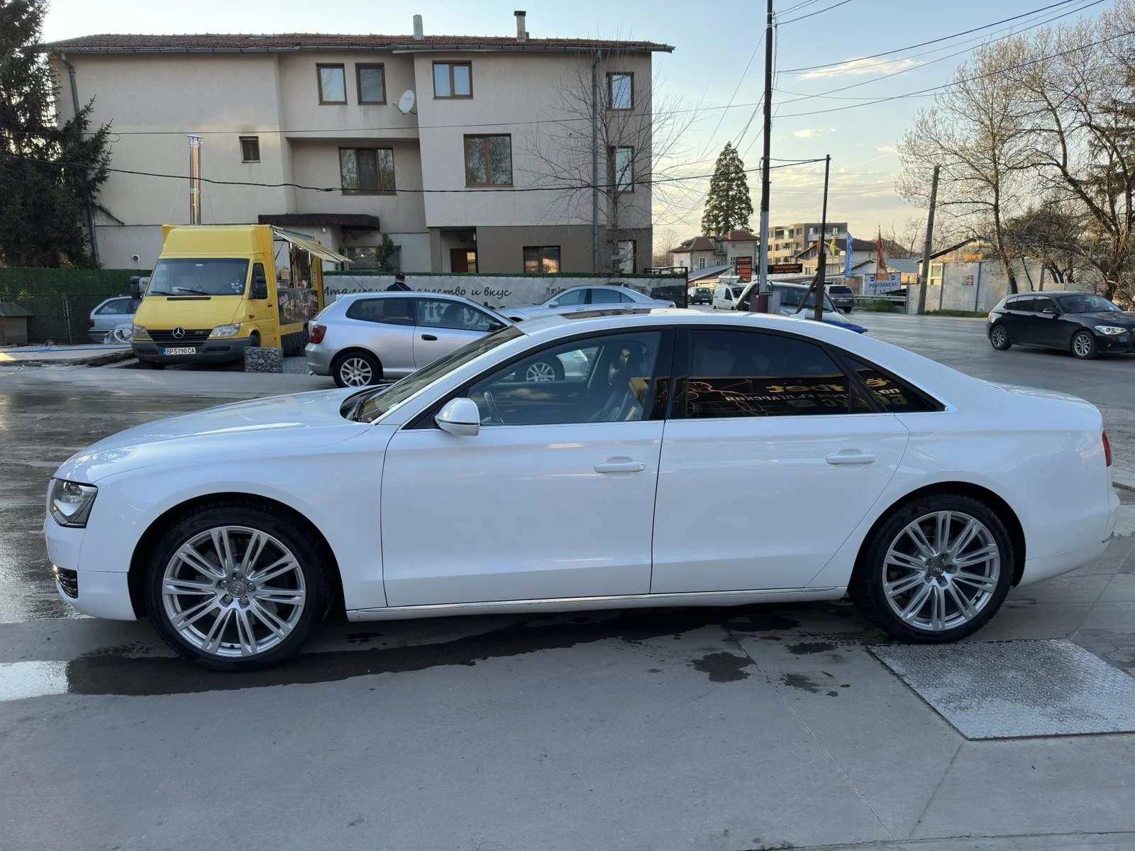 Audi A8 A8 D4 4.2 TDI - изображение 3