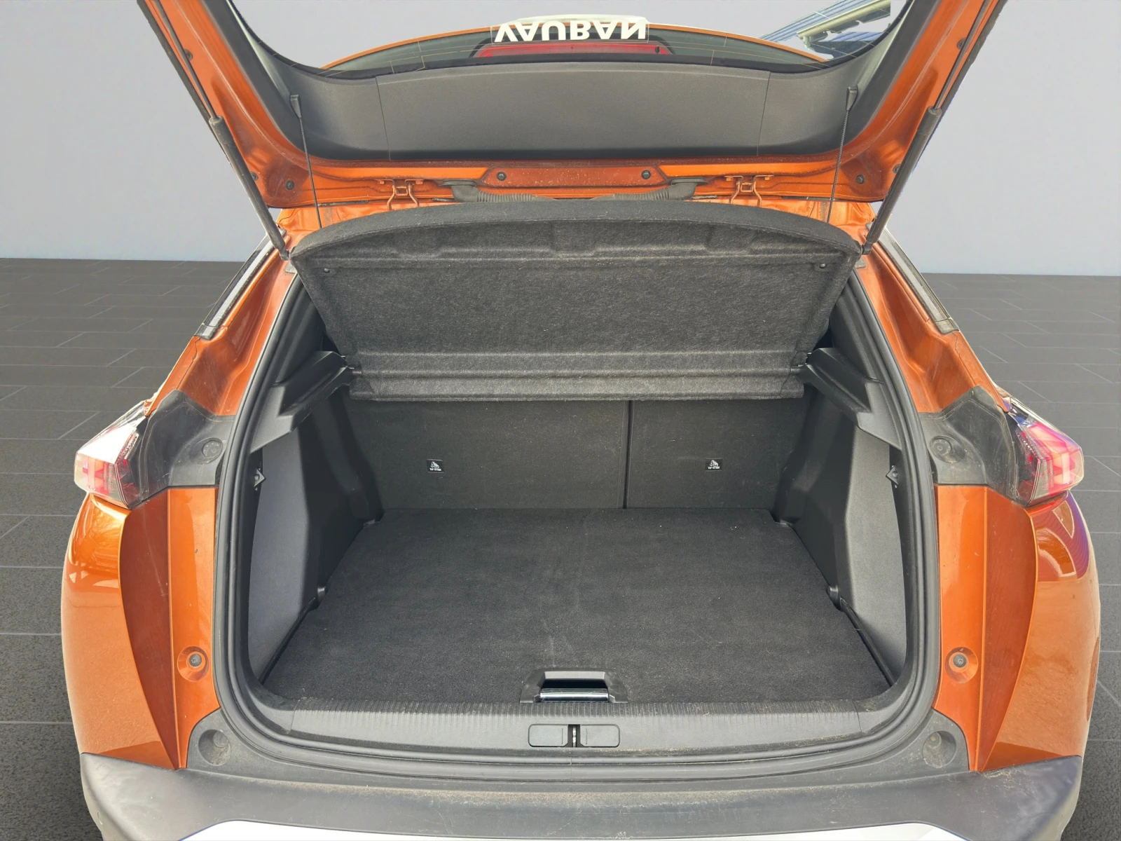 Peugeot 2008 New Line Up ALLURE 1.2 PureTech 130 EAT8 EURO6 | Mobile.bg � ����������� 14