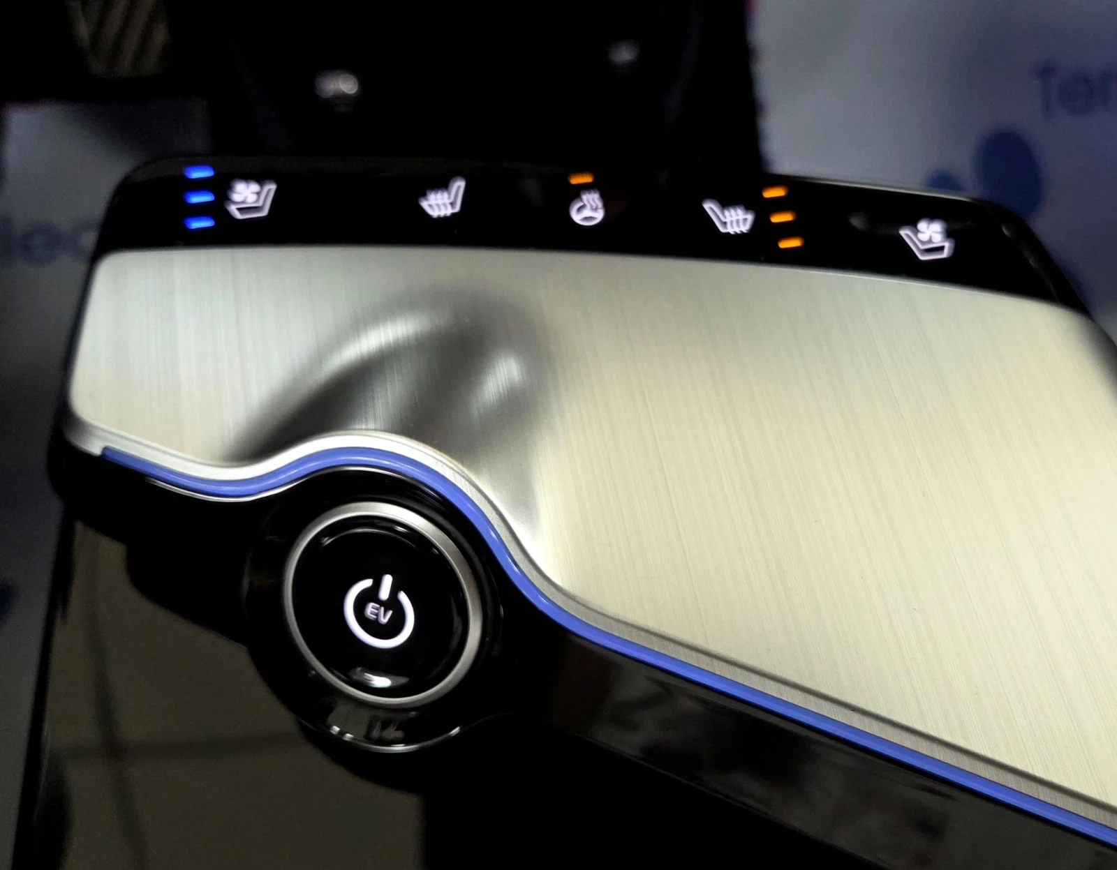 Kia EV6 AWD/GT line/12.2023/Pano/����� �������� ������� | Mobile.bg � ����������� 14