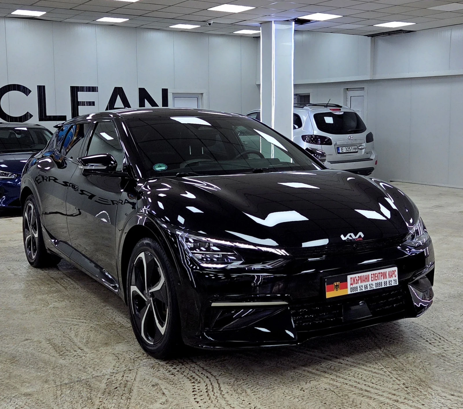 Kia EV6 AWD/GT line/12.2023/Pano/Пълна Сервизна История