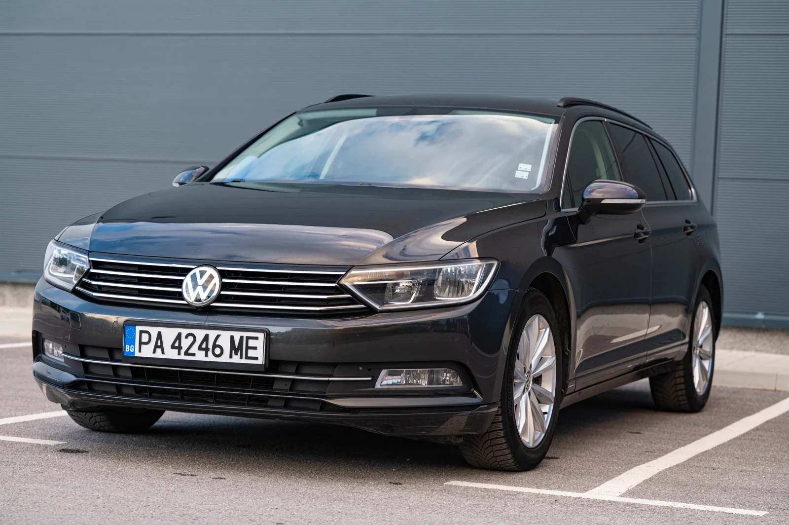 VW Passat, снимка 13 - Автомобили и джипове - 54611144