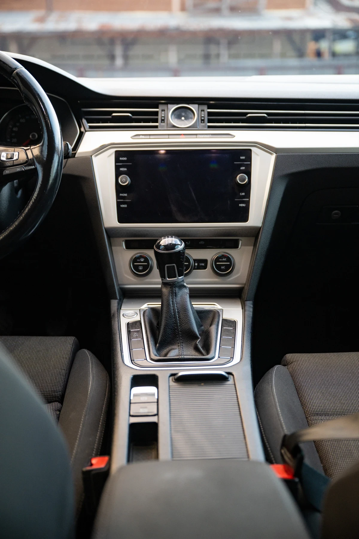 VW Passat, снимка 12 - Автомобили и джипове - 54611144