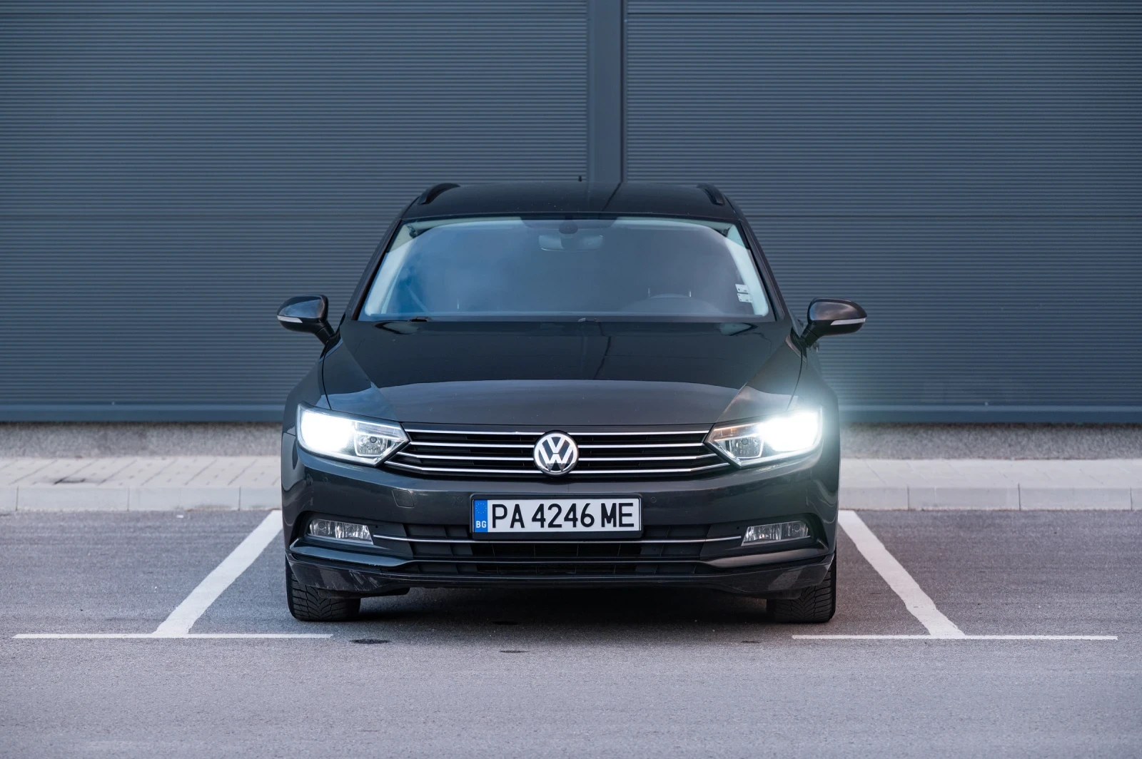 VW Passat, снимка 5 - Автомобили и джипове - 54611144