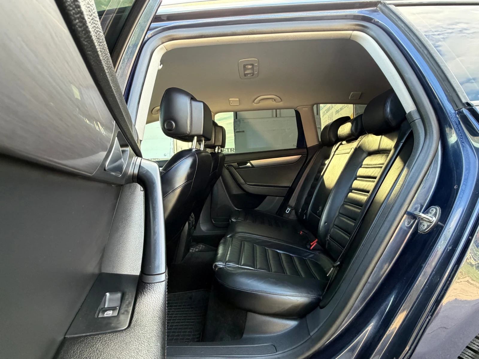 VW Passat 2.0TDI, снимка 7 - Автомобили и джипове - 54847465