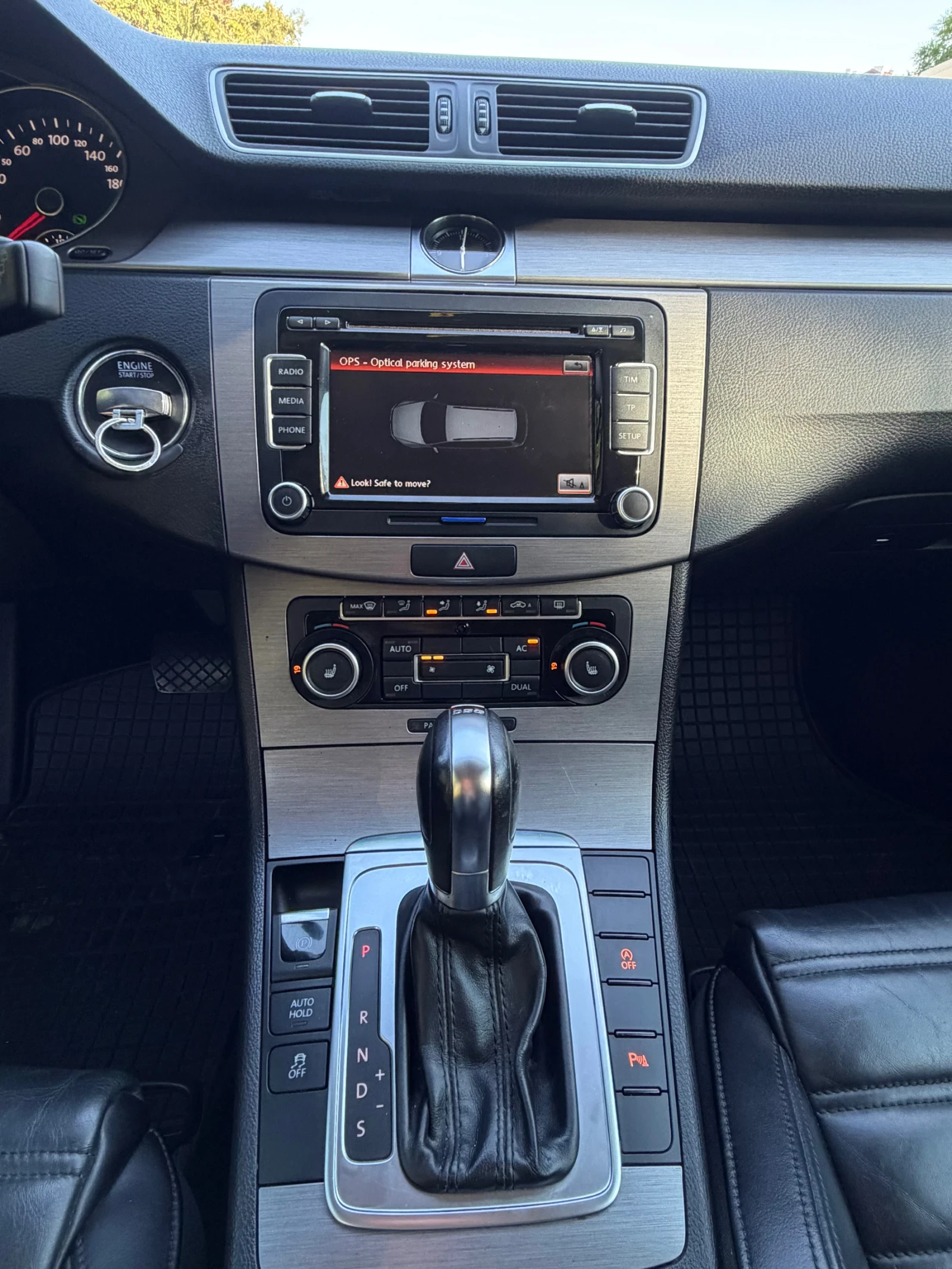 VW Passat 2.0TDI, снимка 8 - Автомобили и джипове - 54847465