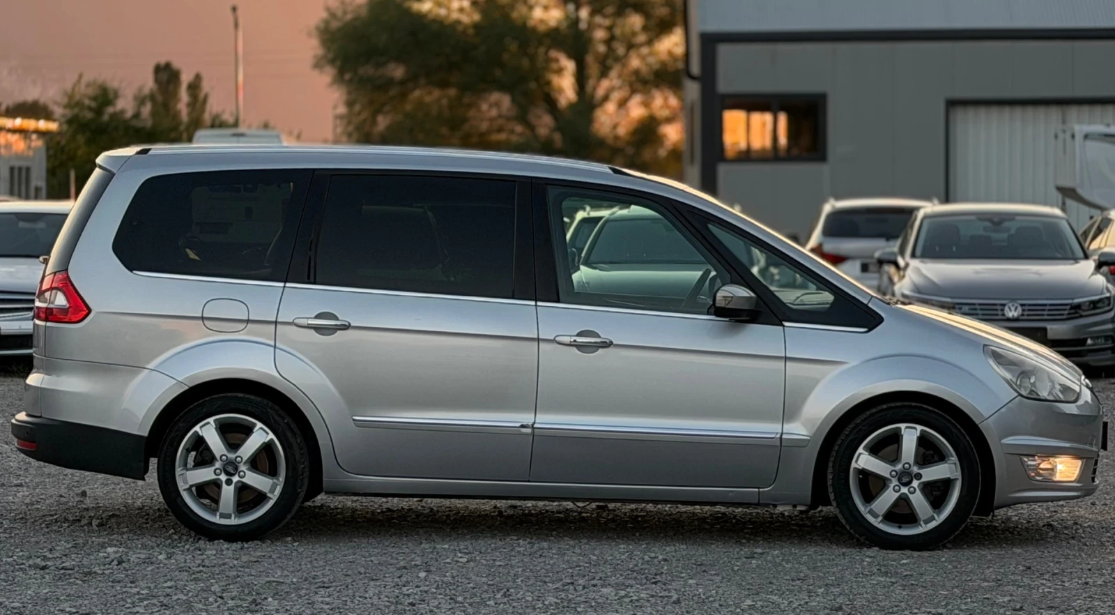 Ford Galaxy 2.0TDCi 163к.с * GHIA* , снимка 8 - Автомобили и джипове - 54843072