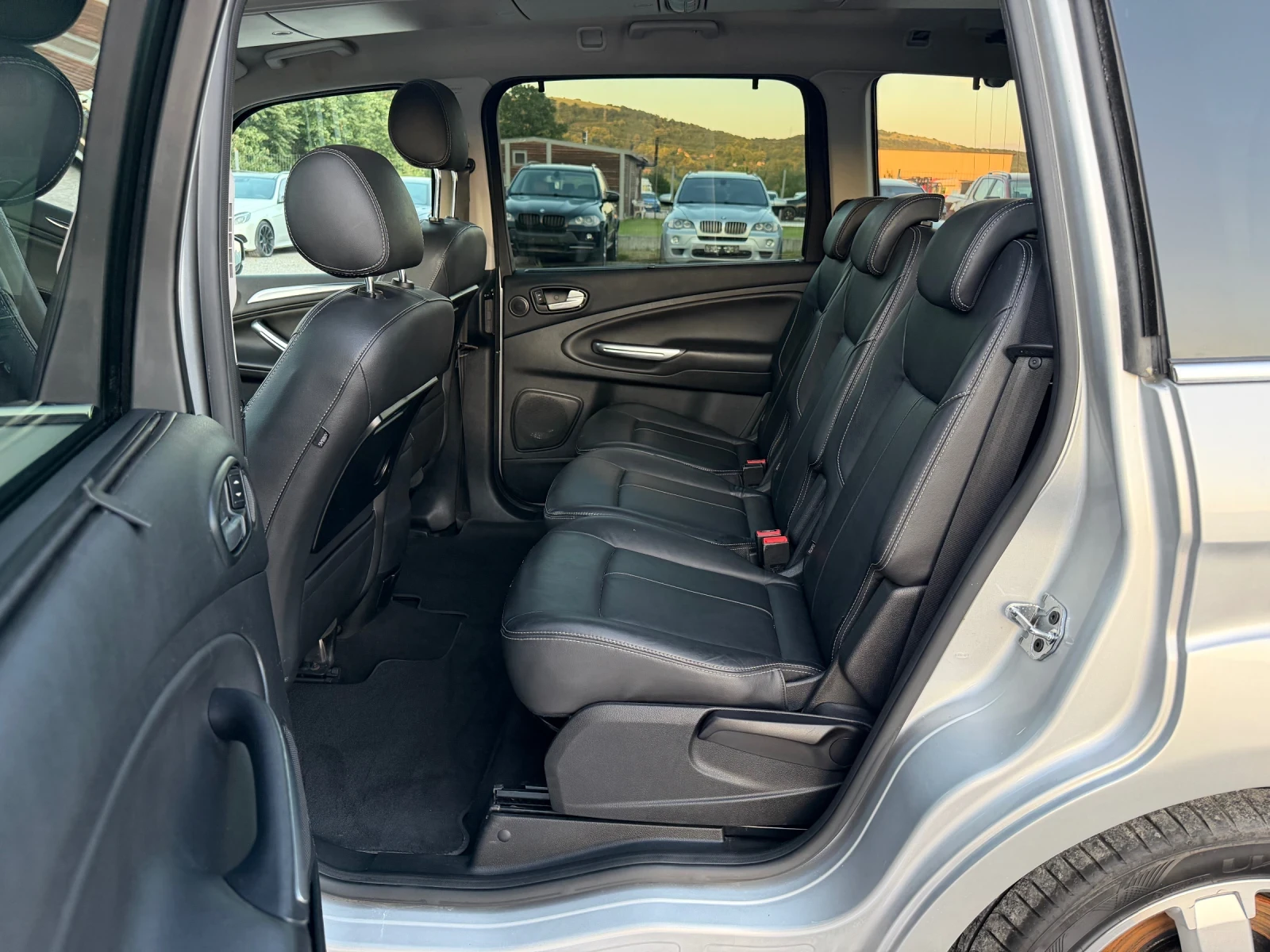 Ford Galaxy 2.0TDCi 163к.с * GHIA* , снимка 13 - Автомобили и джипове - 54843072