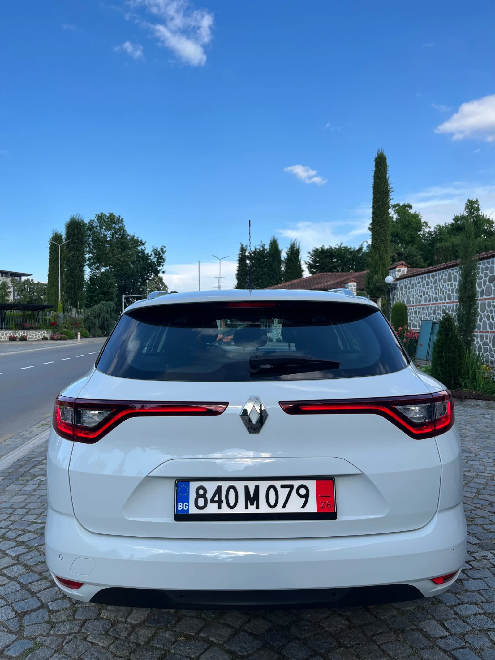 Renault Megane * 1.5dci* 121000km, снимка 4 - Автомобили и джипове - 55064384