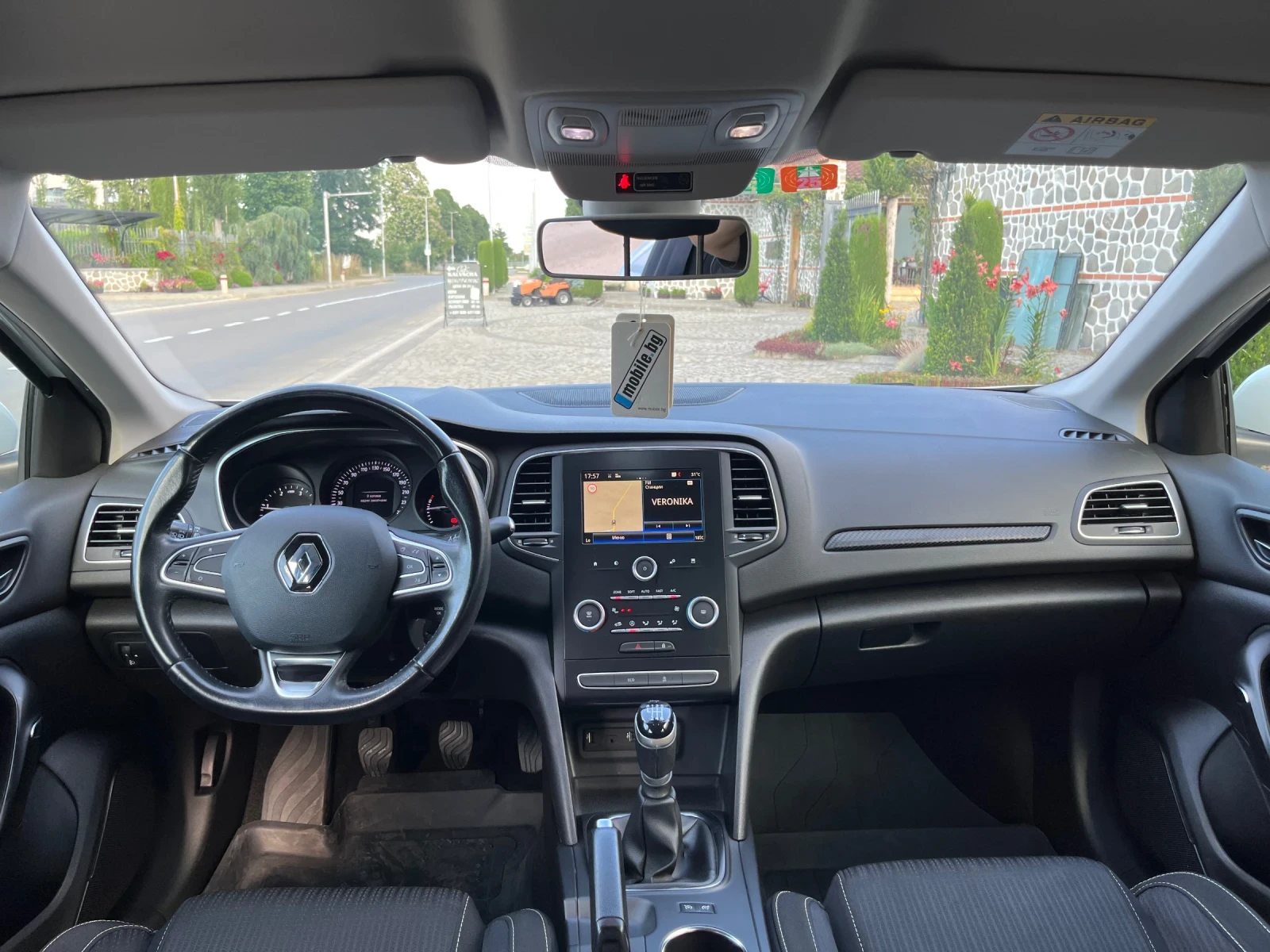 Renault Megane * 1.5dci* 121000km, снимка 8 - Автомобили и джипове - 55064384