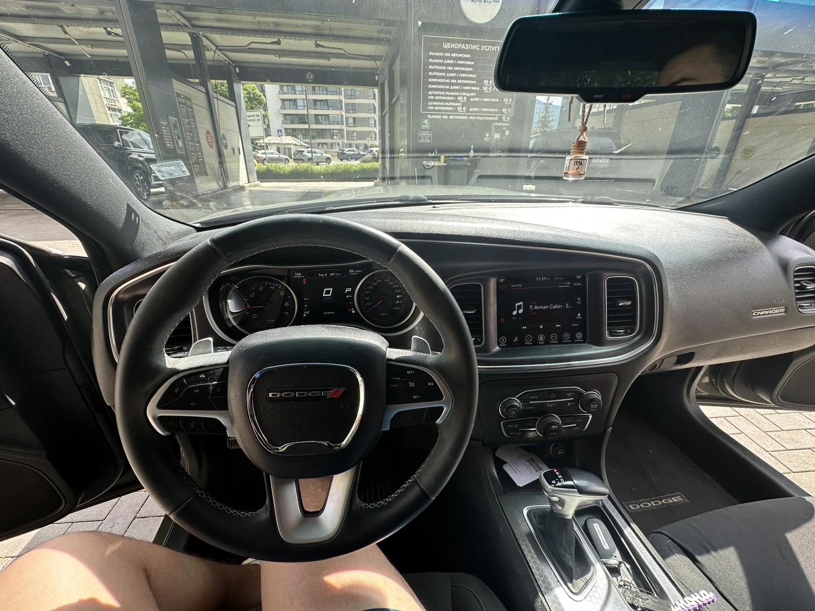 Dodge Charger R/T, снимка 8 - Автомобили и джипове - 55711681