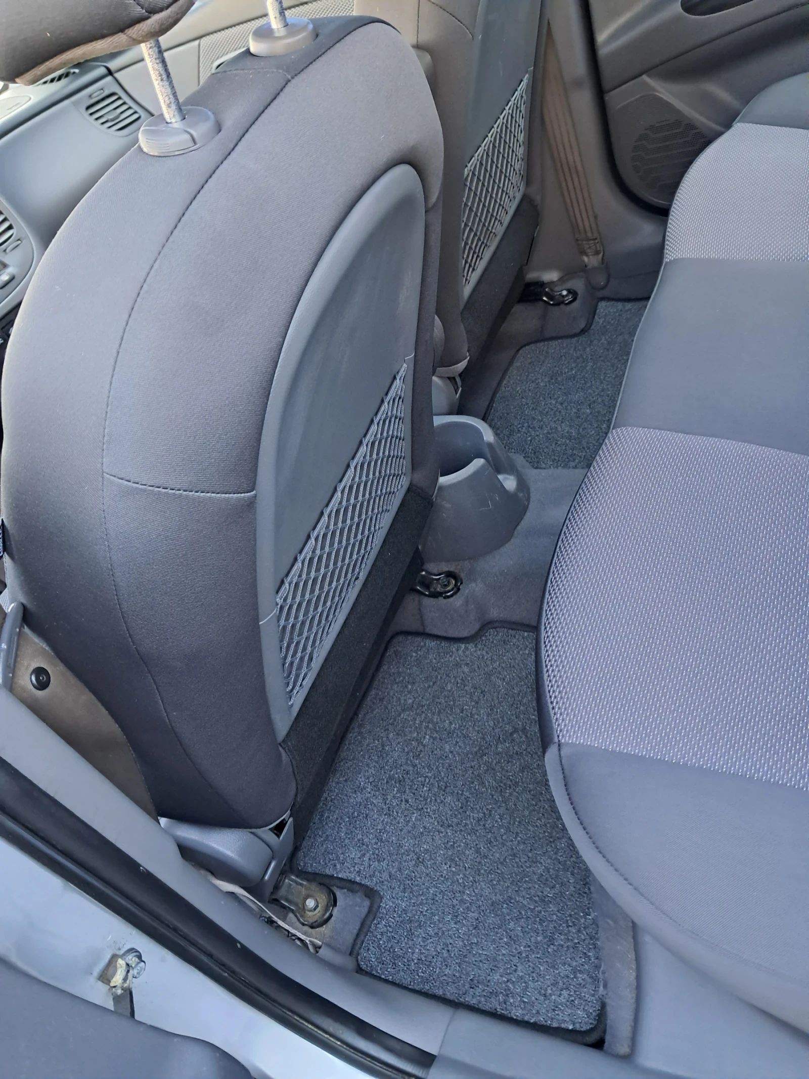 Kia Rio, снимка 8 - Автомобили и джипове - 55326250