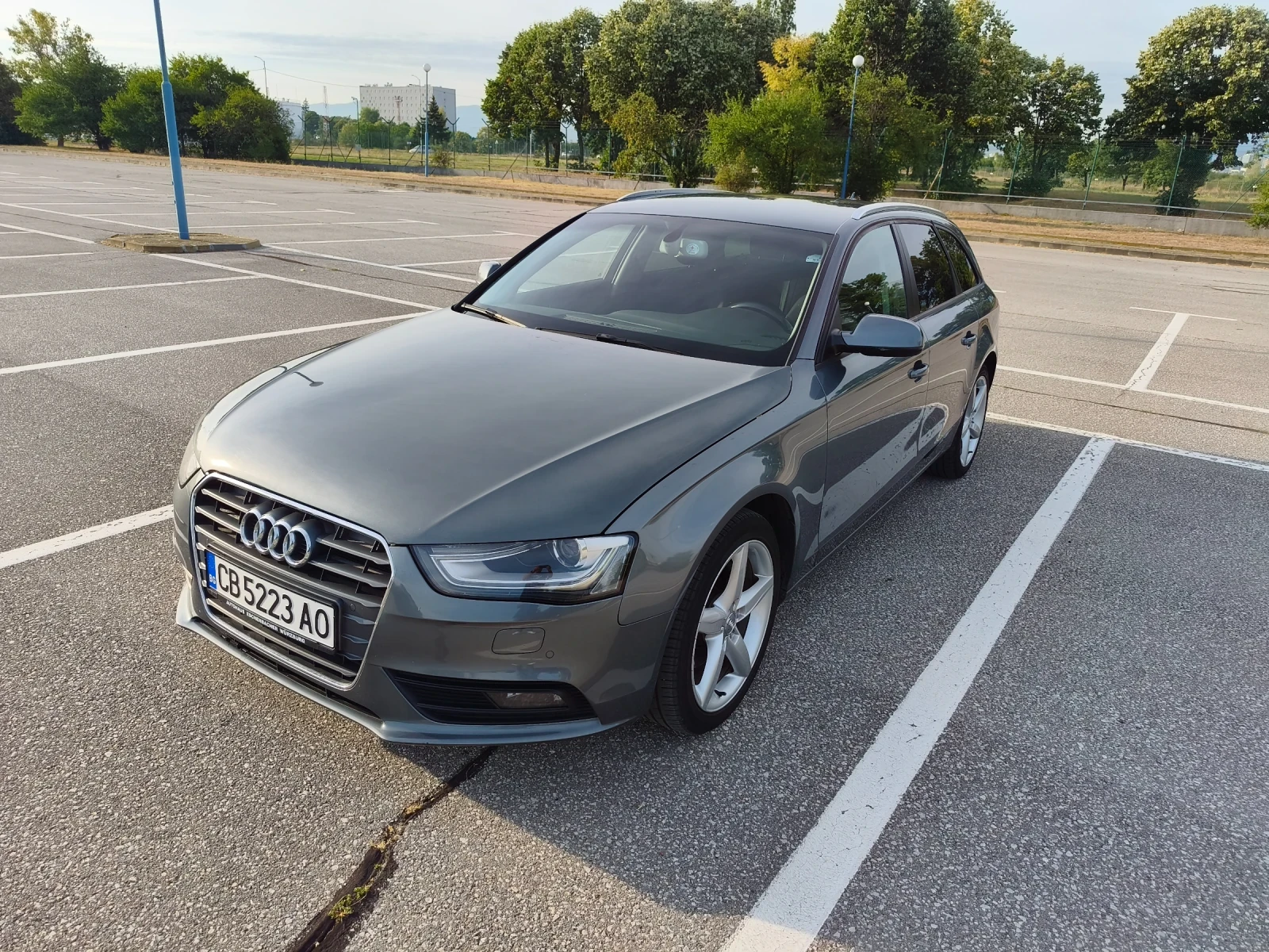 Audi A4, снимка 2 - Автомобили и джипове - 55715355