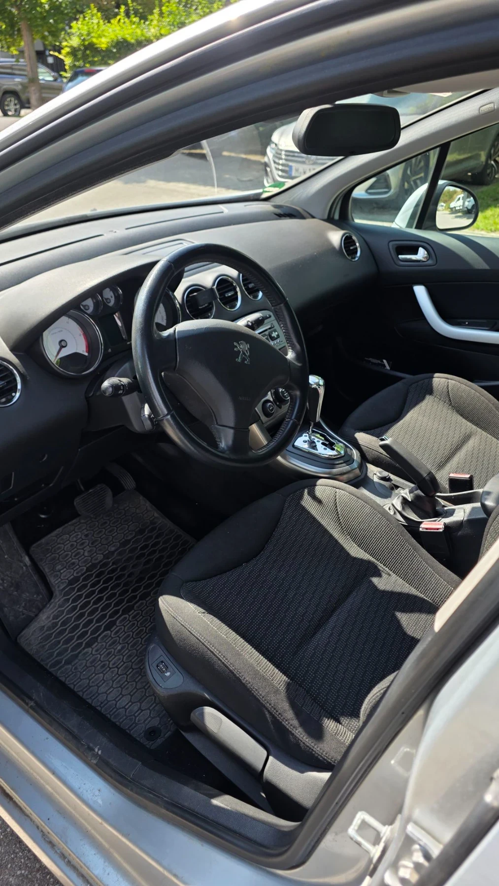 Peugeot 308 2.0 HDi 163 к.с. Allure, снимка 4 - Автомобили и джипове - 55792224