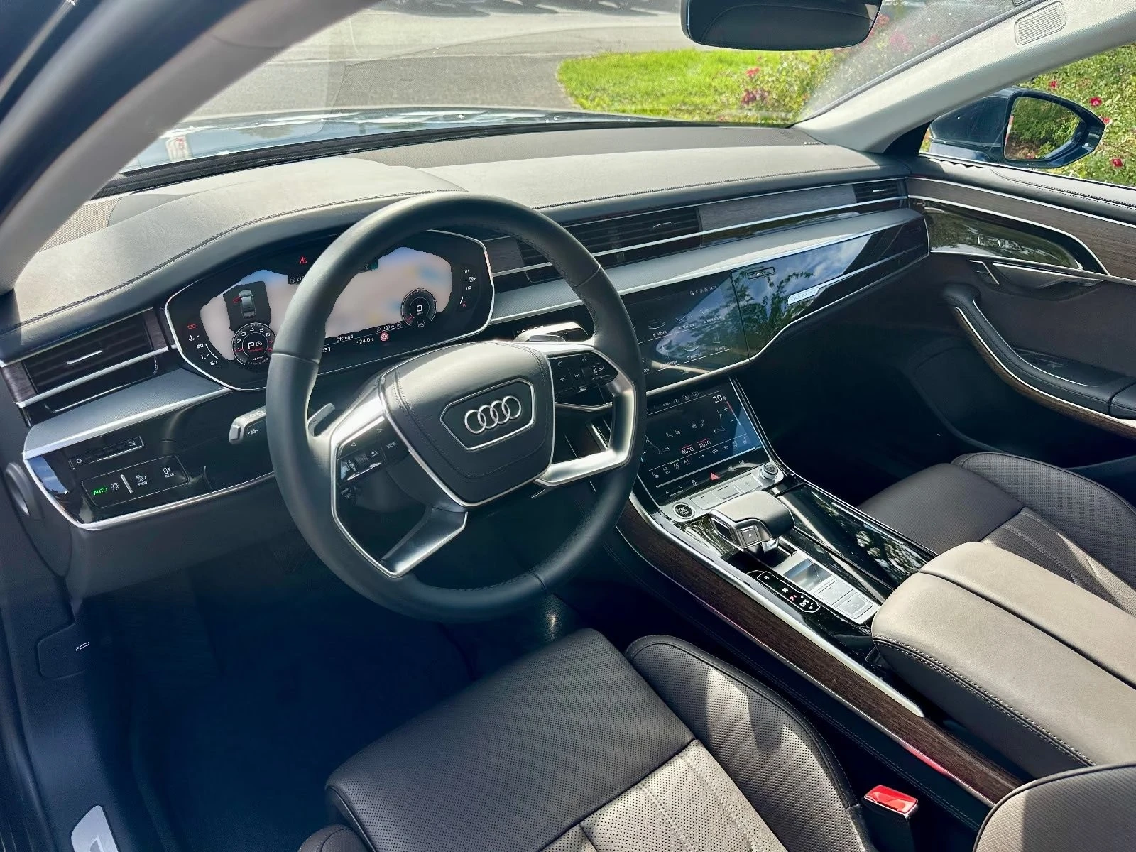 Audi A8 55 TFSI / LONG / B&O / MATRIX/ 4 SEATS/ 360/ AIR, снимка 8 - Автомобили и джипове - 56001660