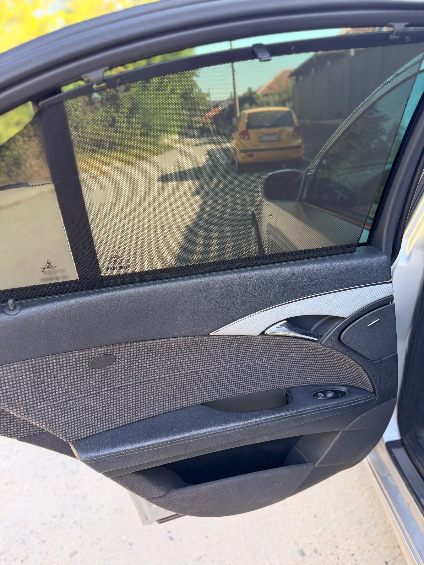 Mercedes-Benz E 270, снимка 9 - Автомобили и джипове - 56004356