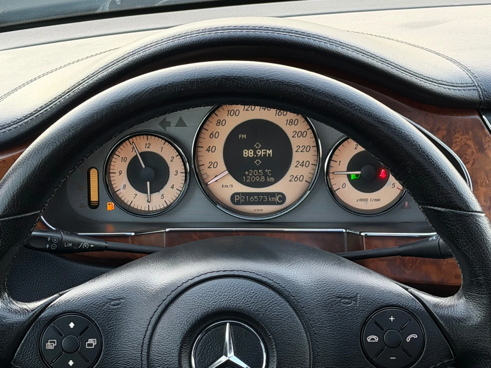Mercedes-Benz CLS 320 ИТАЛИЯ АВТОМАТ, снимка 10 - Автомобили и джипове - 56268613