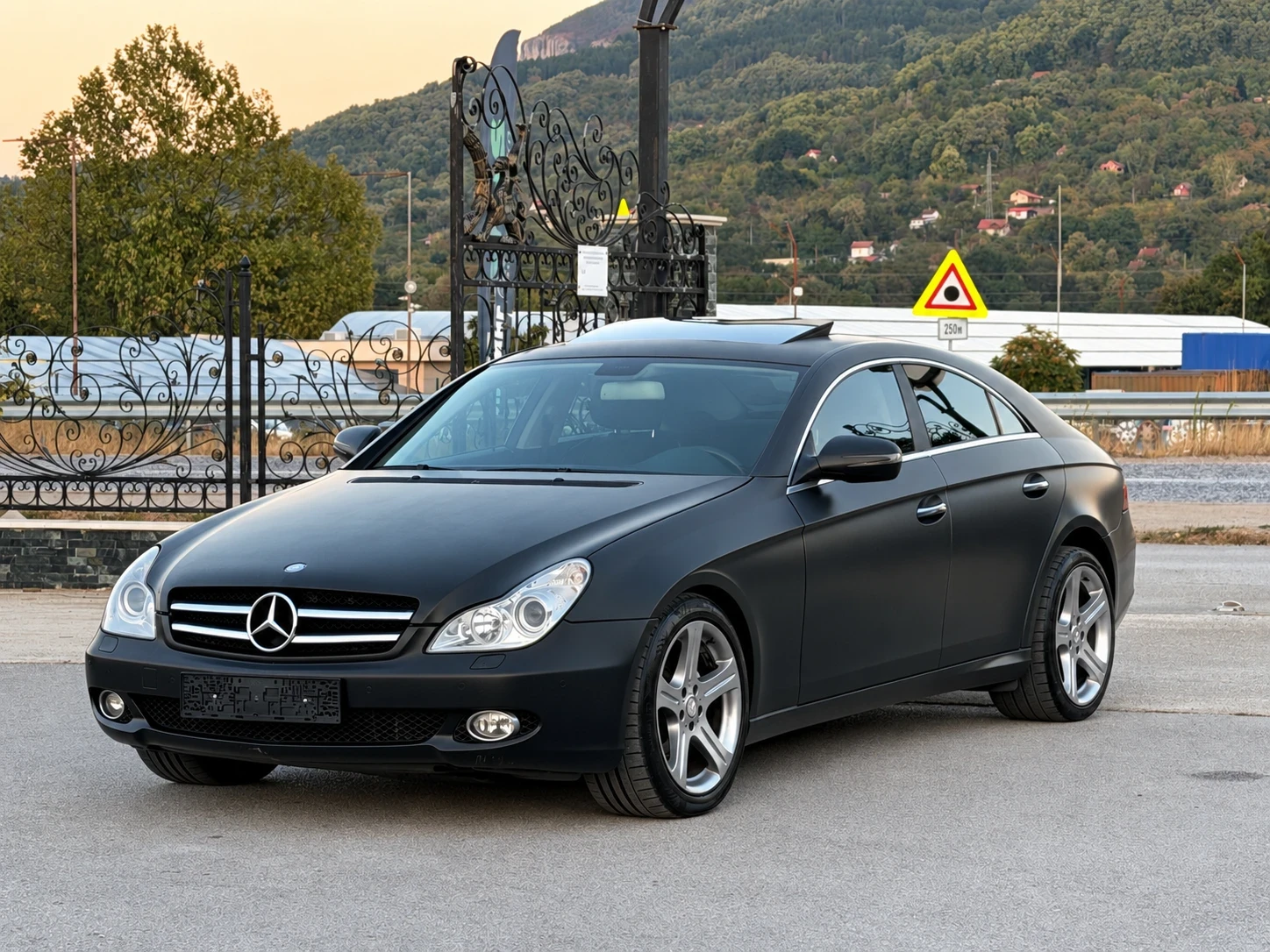 Mercedes-Benz CLS 320 ИТАЛИЯ АВТОМАТ, снимка 2 - Автомобили и джипове - 56268613