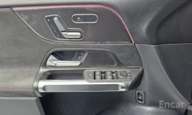 Mercedes-Benz GLB35AMG 4M* ПОДГРЕВ* DISTR* AMBIENT* DIGITAL* PANO* КАМ, снимка 16