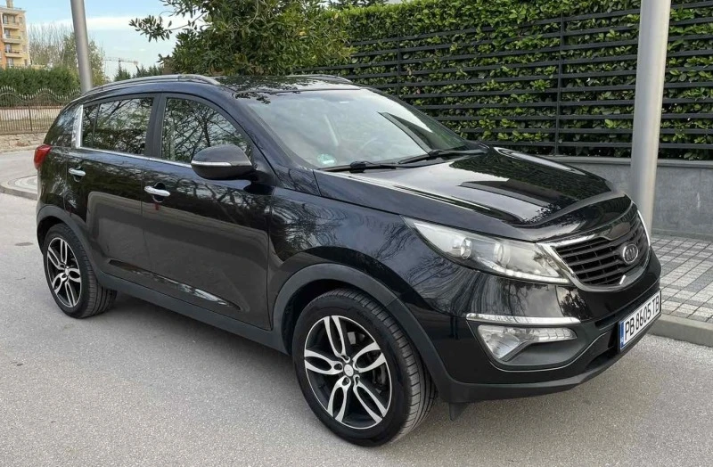 Kia Sportage 1.6GDI 135к.с НАВИ+ КОЖА, снимка 3 - Автомобили и джипове - 45505980